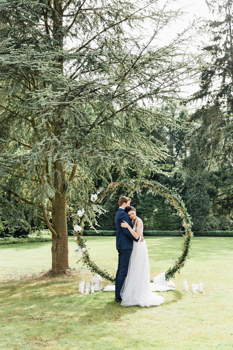 Fotograf Rocha Studio Osnabrück - Wedding Inspiration Shooting Leslie & Raphael mit Moon Gate