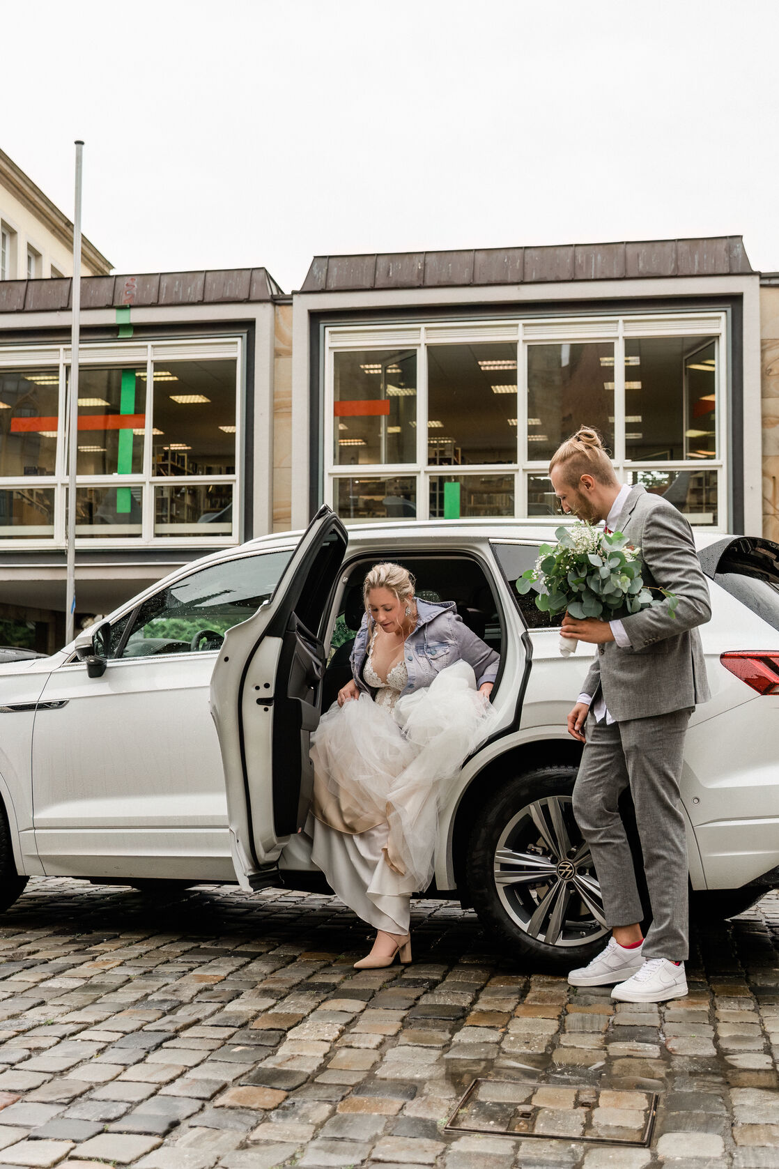 Fotograf Rocha Studio Osnabrück - Hochzeitsreportage Anne & Lars in der Stadtwaage Osnabrück und am Dock49