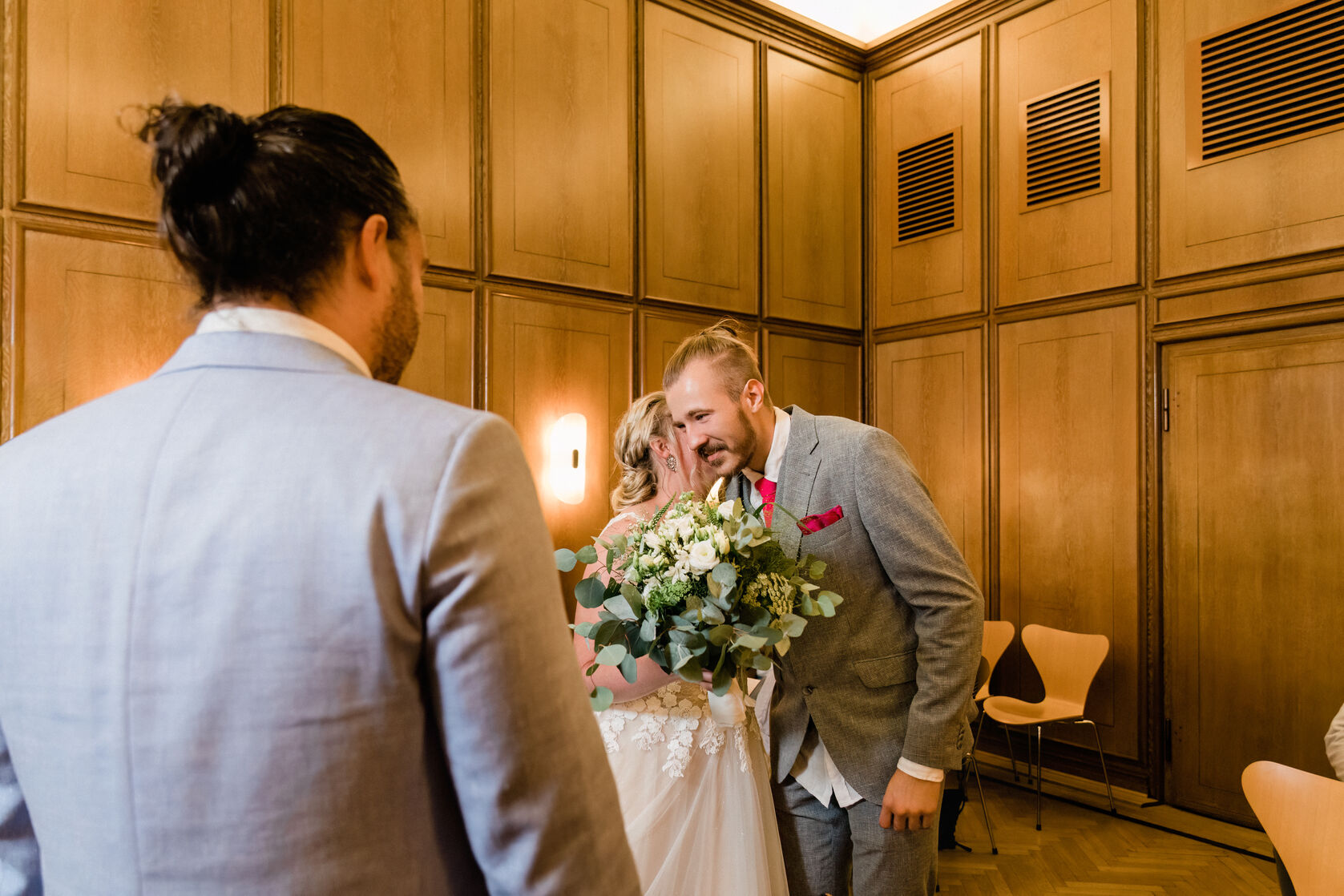 Fotograf Rocha Studio Osnabrück - Hochzeitsreportage Anne & Lars in der Stadtwaage Osnabrück und am Dock49