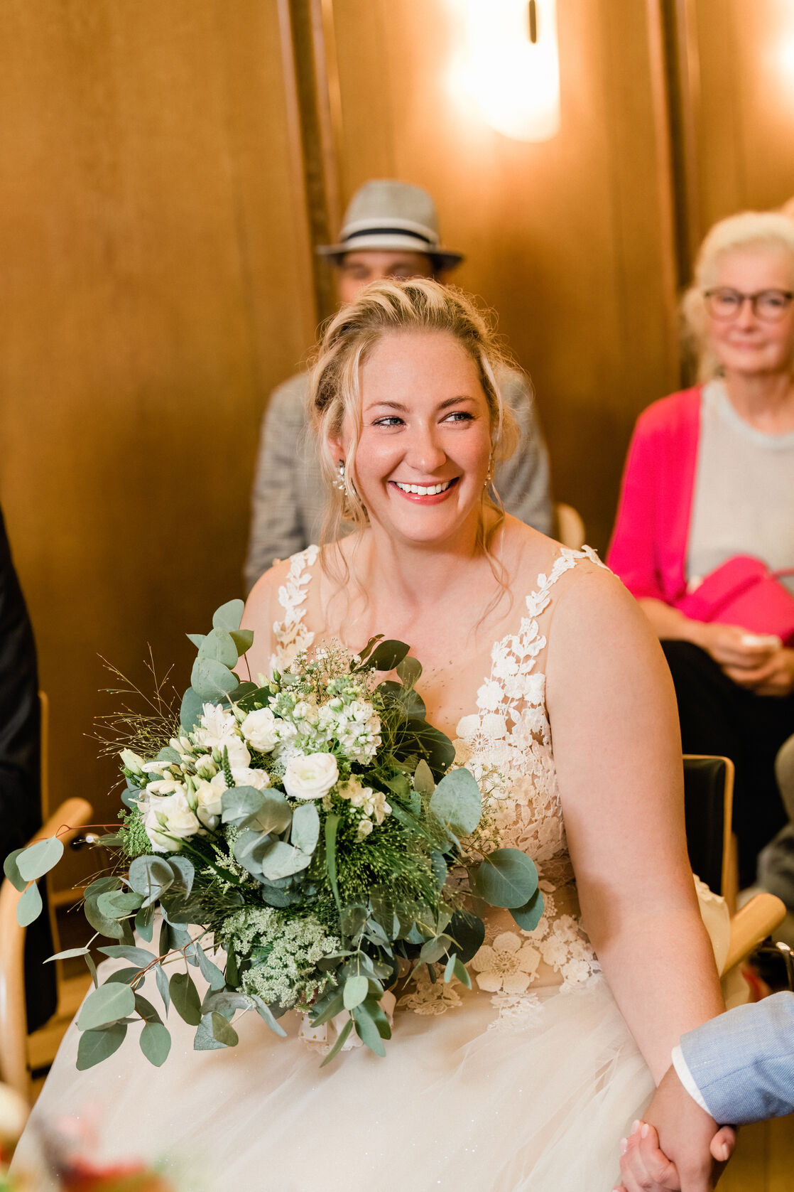 Fotograf Rocha Studio Osnabrück - Hochzeitsreportage Anne & Lars in der Stadtwaage Osnabrück und am Dock49