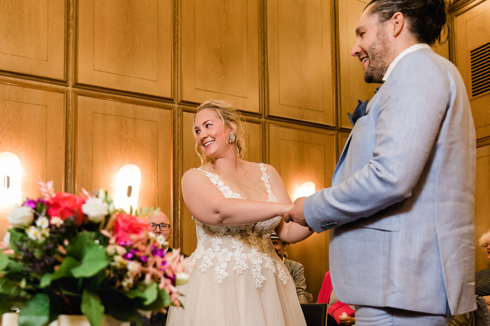 Fotograf Rocha Studio Osnabrück - Hochzeitsreportage Anne & Lars in der Stadtwaage Osnabrück und am Dock49